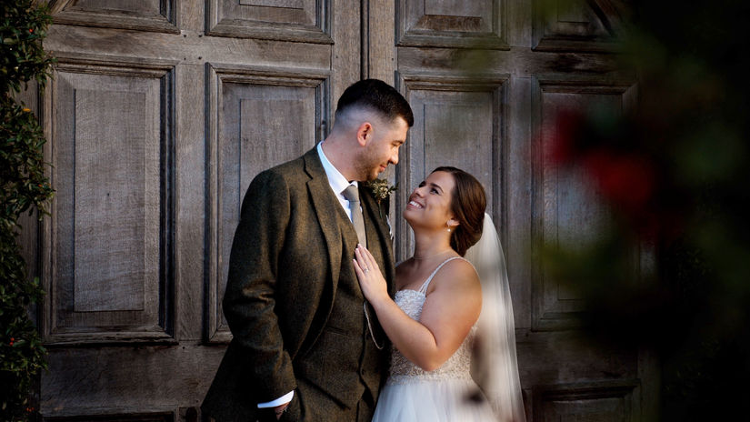 Saffron and Ciaran - Winters Barn